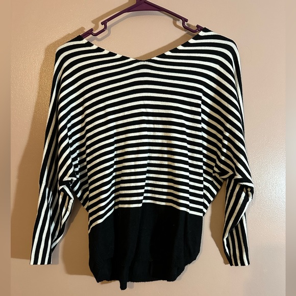 Aaeda Striped Sweater - Picture 2 of 5
